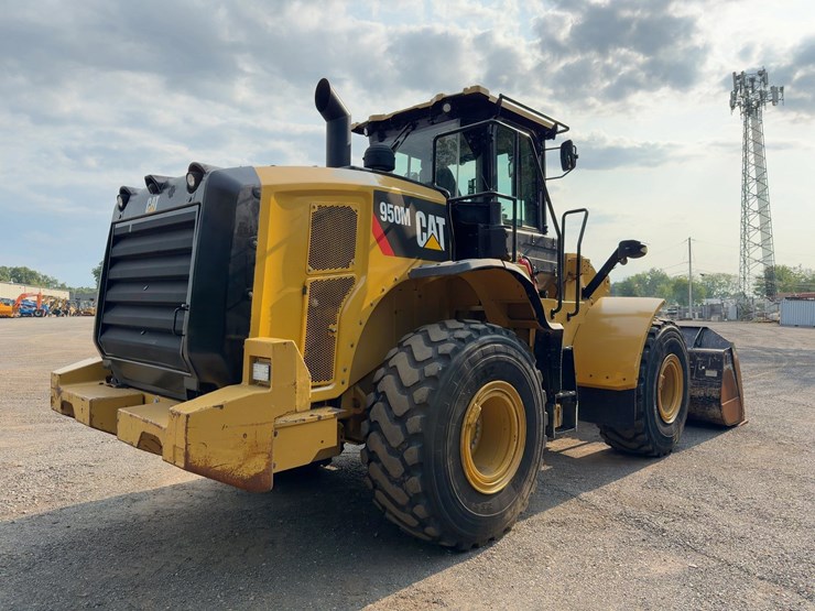 2019-caterpillar-950m-image-5