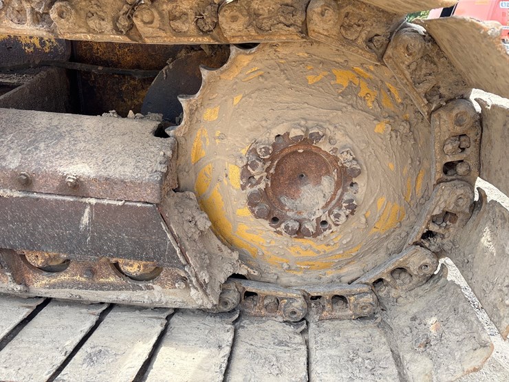 deere-650j-image-13