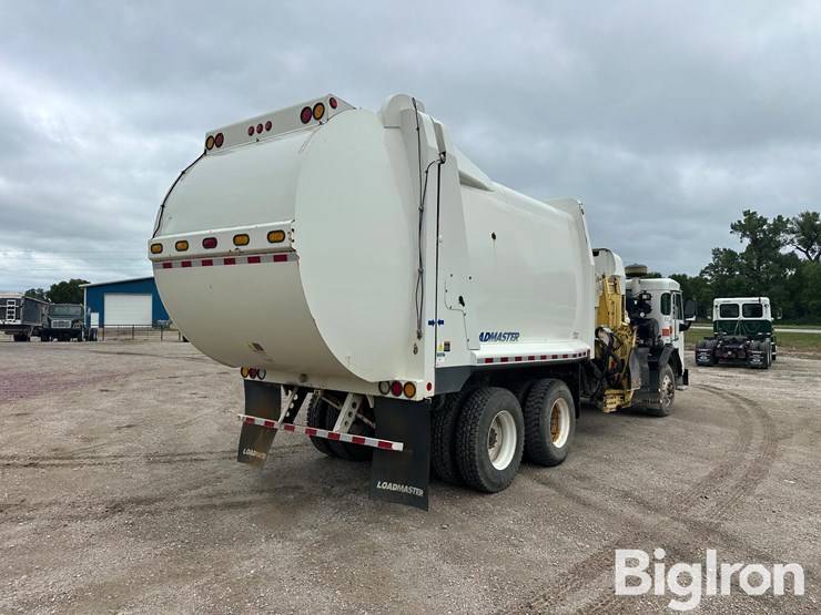 2017-peterbilt-520-image-5