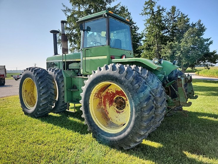 1976-john-deere-8430-image-10