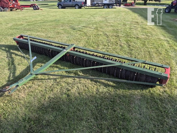 brillion-14'-single-roll-packer-127-image-1