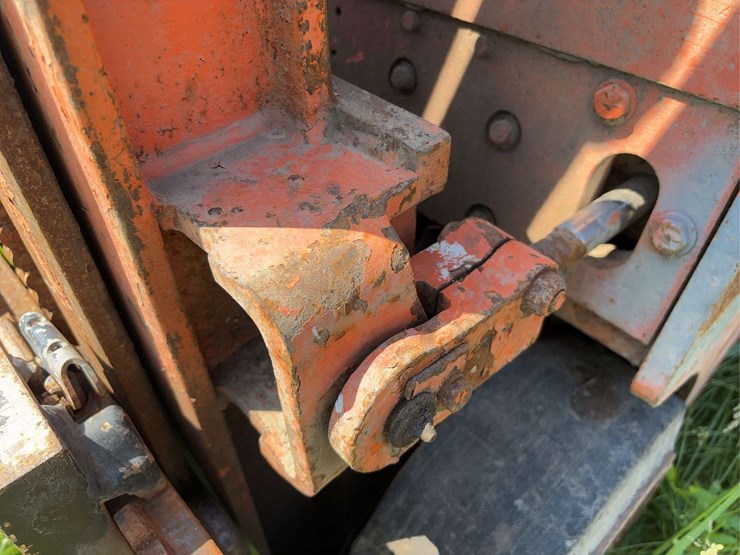 yale-forklift-image-34