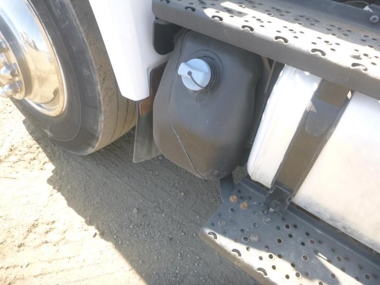 2017-ford-f750-image-36