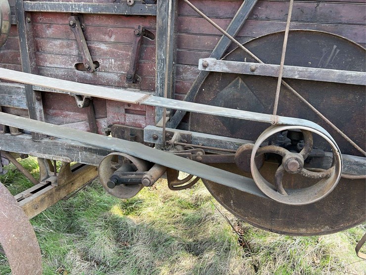 altman-taylor-threshing-machine-image-27