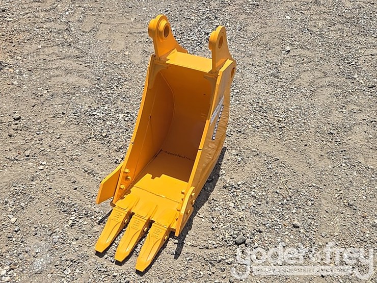 caterpillar-307-image-1