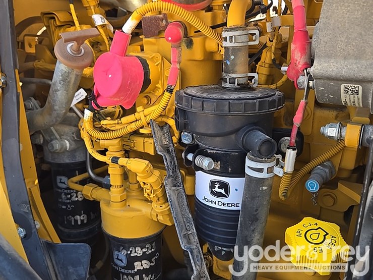 2019-deere-310sl-image-49