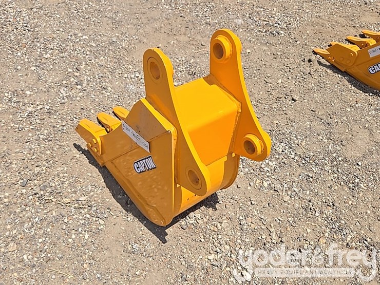 caterpillar-307-image-2