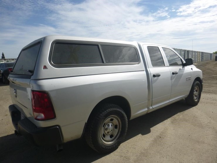 2016-dodge-1500-image-3