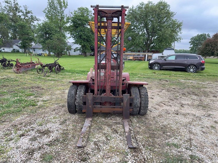 yale-forklift-image-8