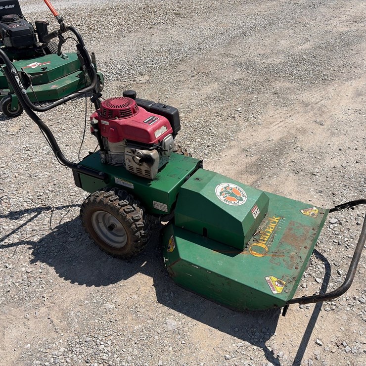 #68 • Billy Goat BC2600HHF 28” Brush Cutter
