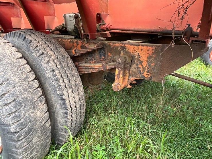 #2650-•-lime-spreader-image-13
