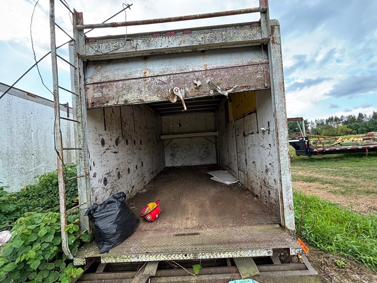 #2588-•-box-truck-body-image-13
