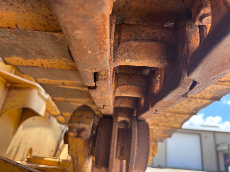 deere-650h-lgp-image-19