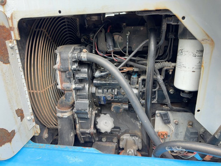 2012-genie-gth844-image-14