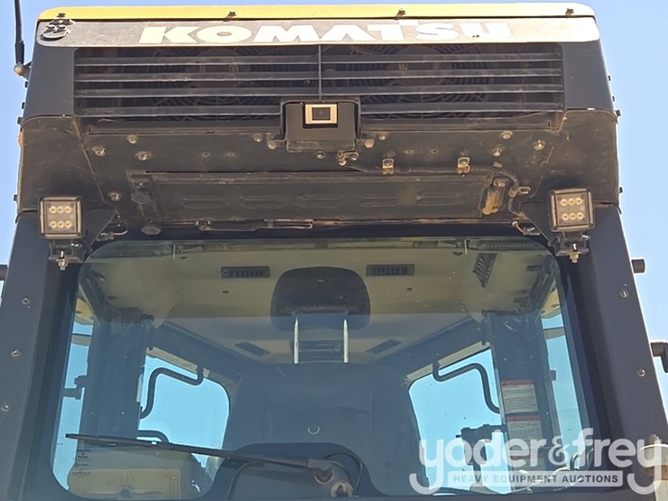 2023-komatsu-d61px-24-image-43