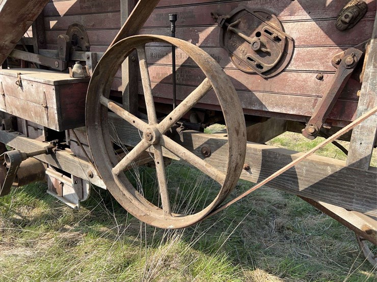 altman-taylor-threshing-machine-image-14