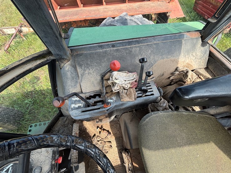 john-deere-4630-image-28