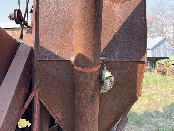 huber-pull-type-combine-image-30