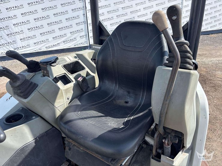 2017-bobcat-e26-image-11