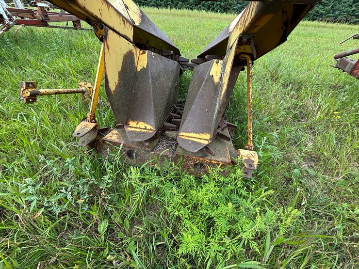 new-holland-s717-image-59