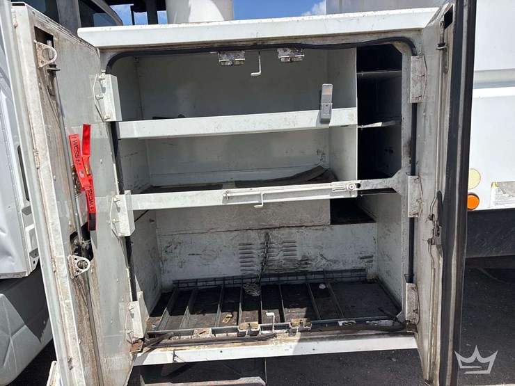 2012-international-durastar-4300-image-24