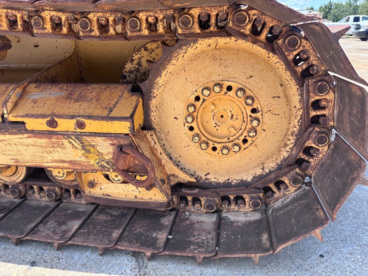 deere-650h-lgp-image-11