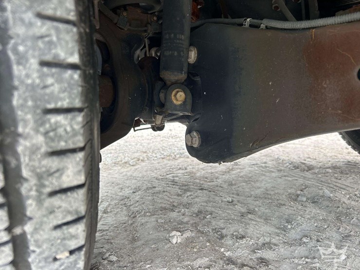 2011-ford-f250-image-27