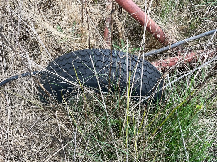 #2584-•-westfield-8-x-46-grain-auger-image-7