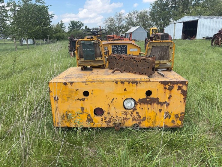 united-tractor-company-tug-image-6