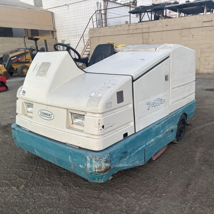 TENNANT 7400