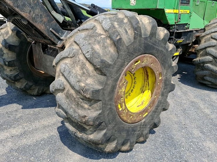 2007-deere-648g-iii-image-37