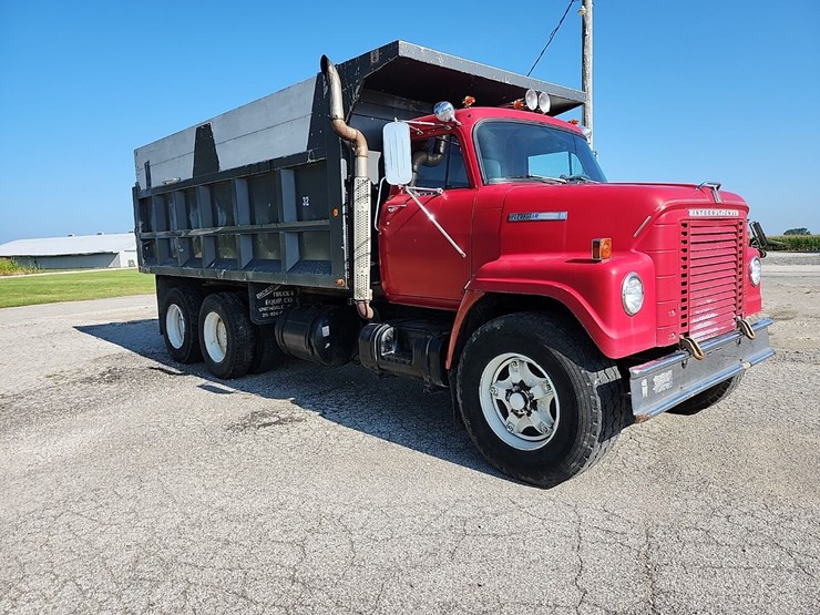 1971-ih-2010a-truck-image-22