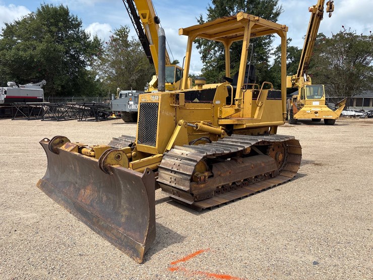 caterpillar-d3c-image-1