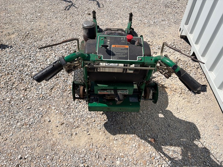 #67-•-textron-bob-cat-32”-cut-mower-image-3