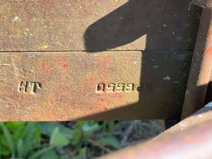oliver-four-bottom-plow-image-10