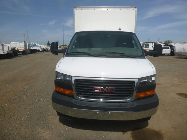 2023-gmc-3500-image-8