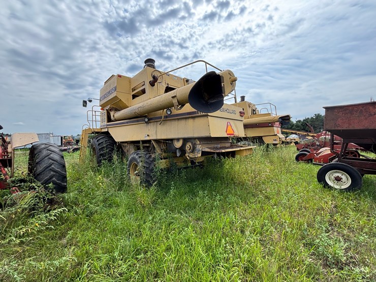 new-holland-tr98-image-6