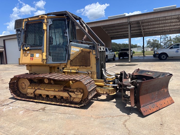 deere-650h-lgp-image-9