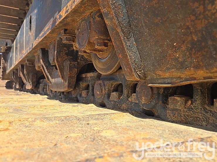 2023-komatsu-pc360-lc-11-image-18