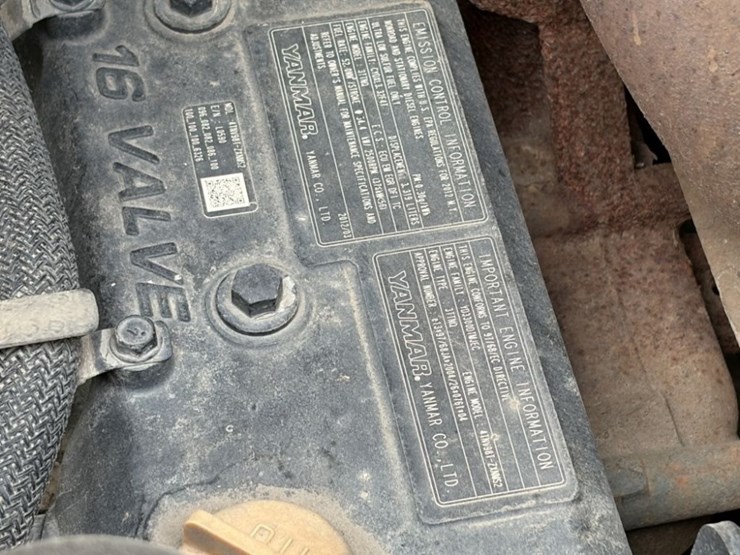 yanmar-s220r-image-16
