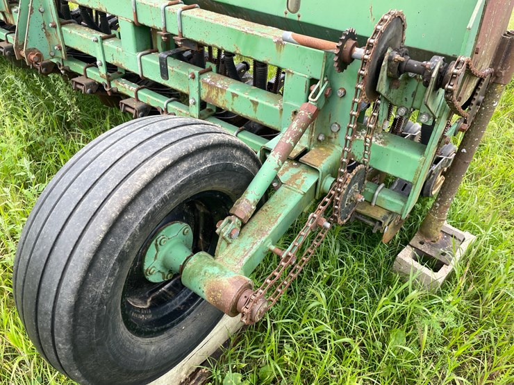 #2609-•-15'-great-plains-3-point-drill-image-9