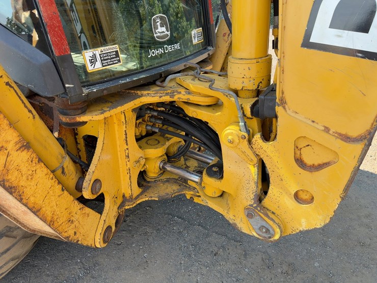 2005-deere-310sg-image-19