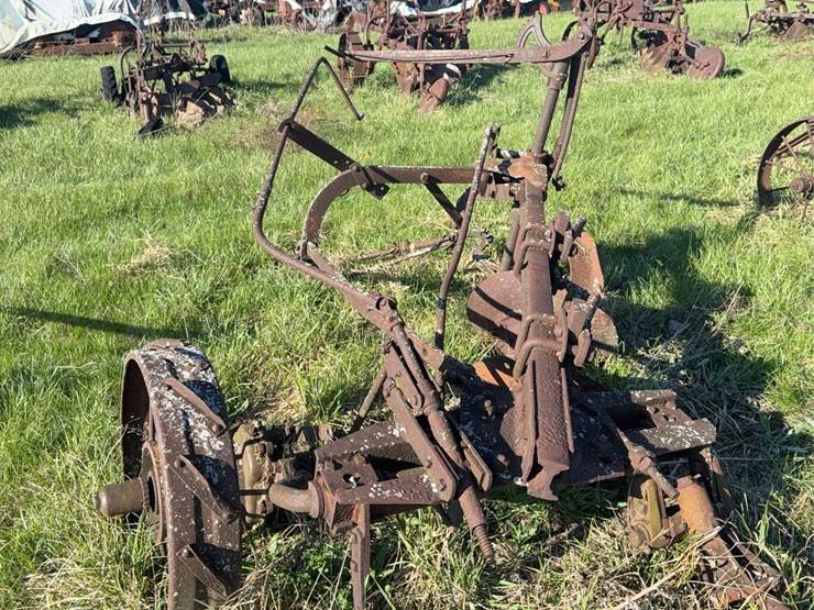 two-blade-2’-pull-type-disk-plow-image-4