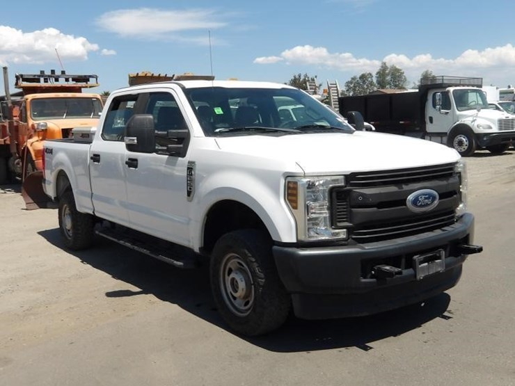 2019-ford-f250-image-2