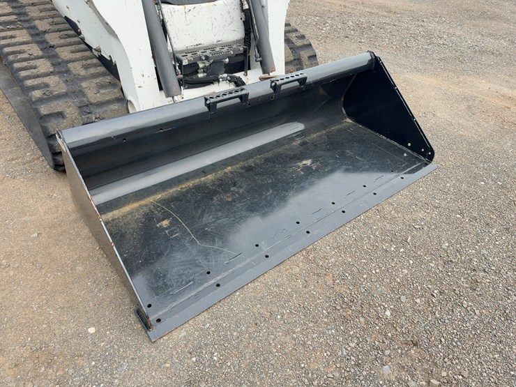 2020-bobcat-t740-image-8
