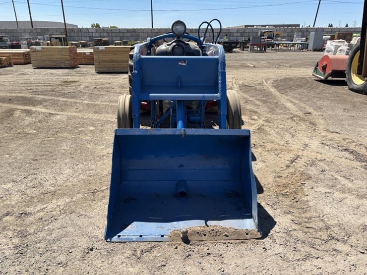 ford-800-image-6