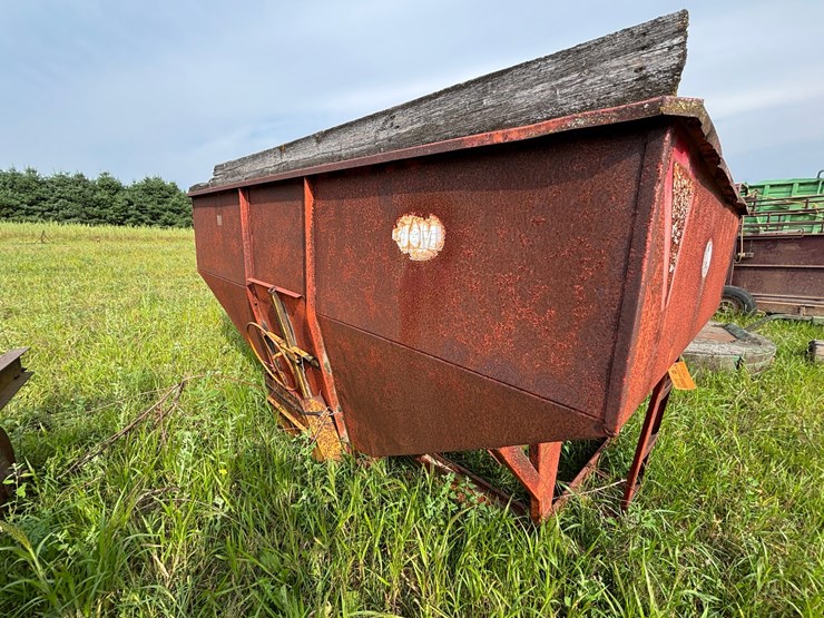 #2611-•-j-&-m-gravity-box-image-4
