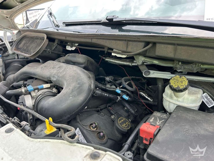 2016-ford-transit-image-9