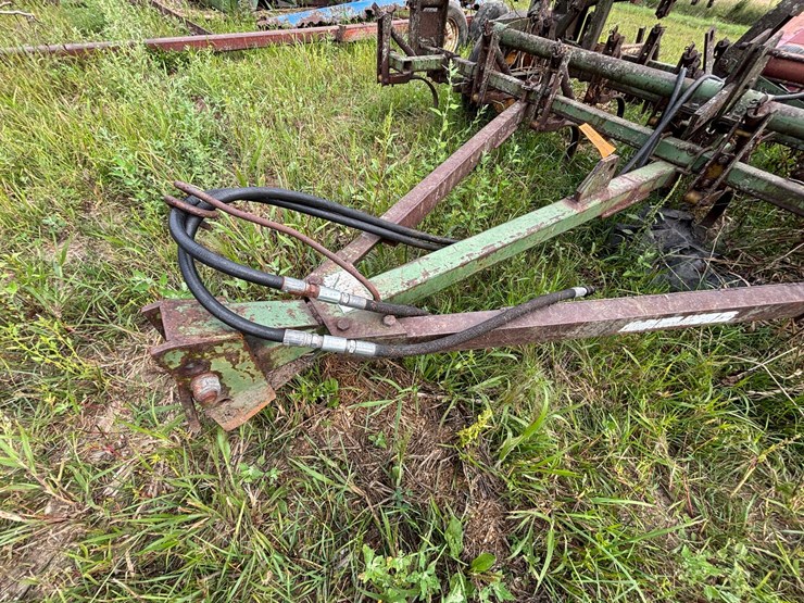 #2656-•-kewanee-17'-field-cultivator-image-23