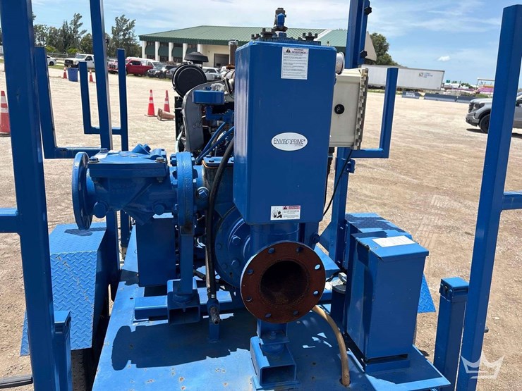2021-thompson-6in-towable-pump-image-5